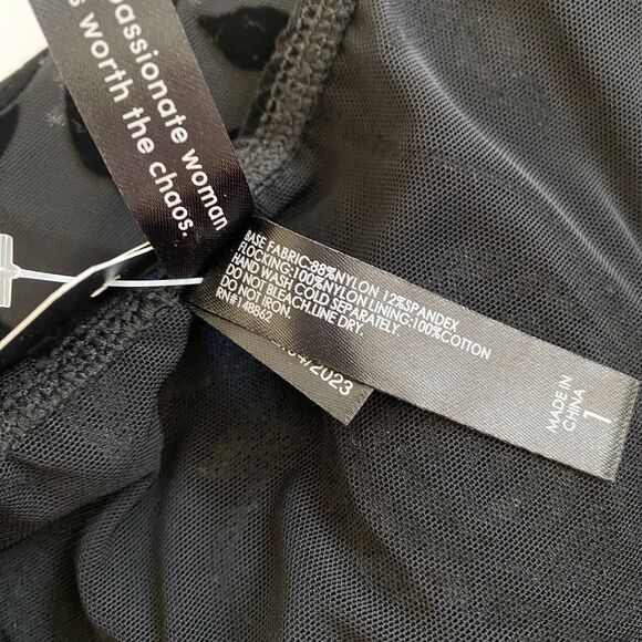 Torrid Black Flocked Rose Mesh V-Neck‎ Bodysuit Semi-Transparent 1X Whimsigoth - Picture 9 of 9